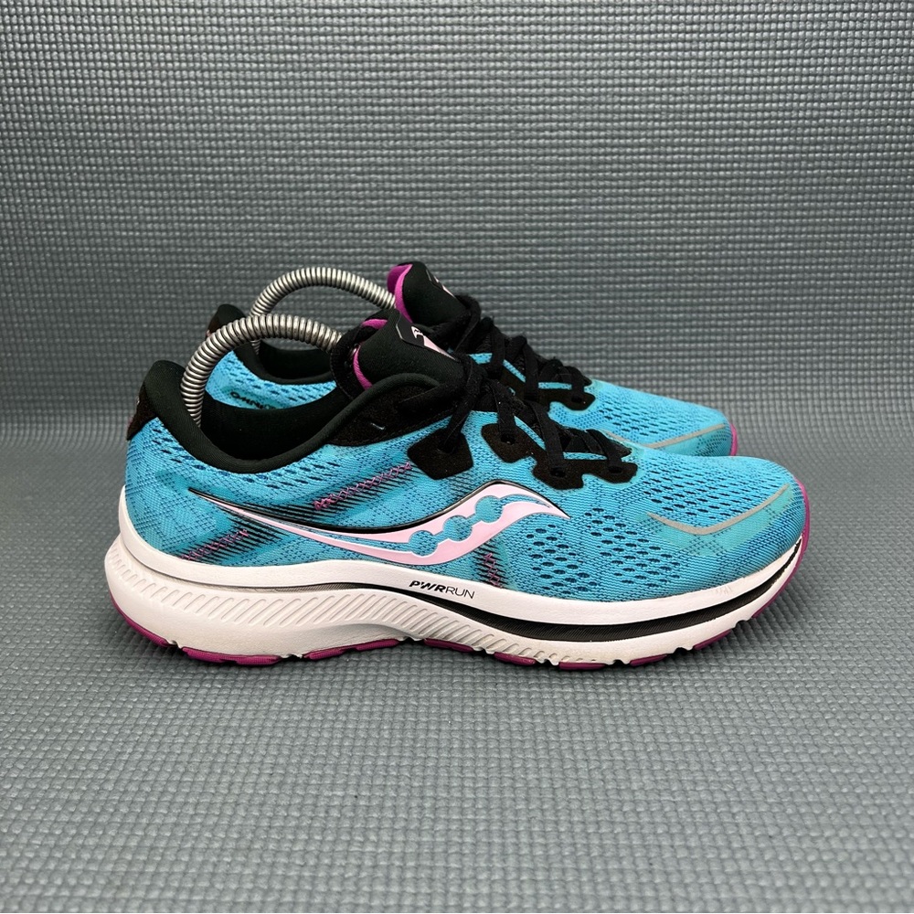 Saucony Women's Teal and Pink Athletic Shoes